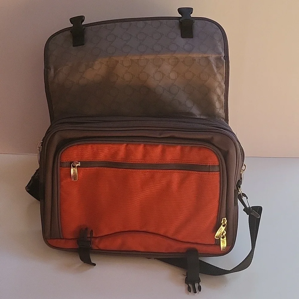 Kenneth Cole Reaction Carry On Trave Office Briefcase Business Bag